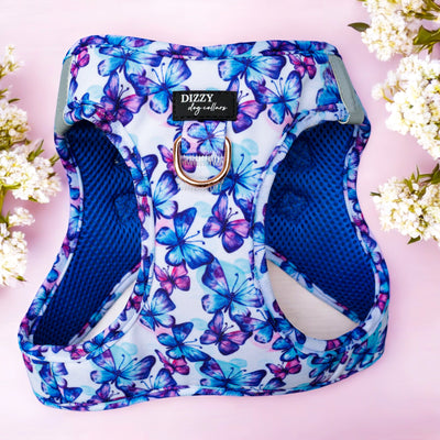 A no-pull harness designed for small dogs, decorated with the beautiful butterfly print. It is padded for comfort and has adjustable straps for a secure fit.