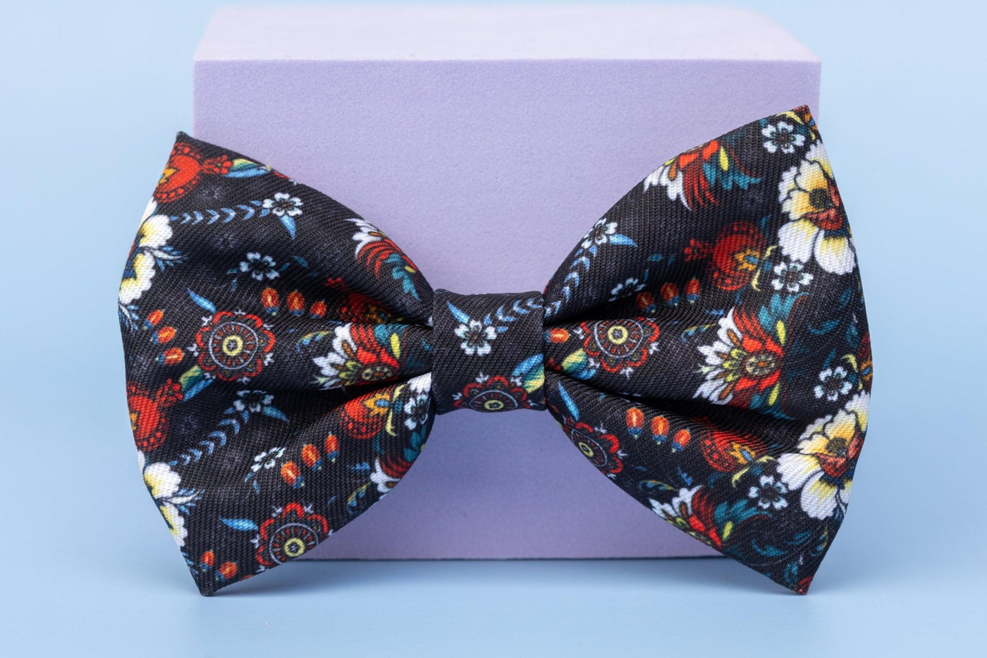 Dog Bow Tie | Folklore-Dizzy Dog Collars