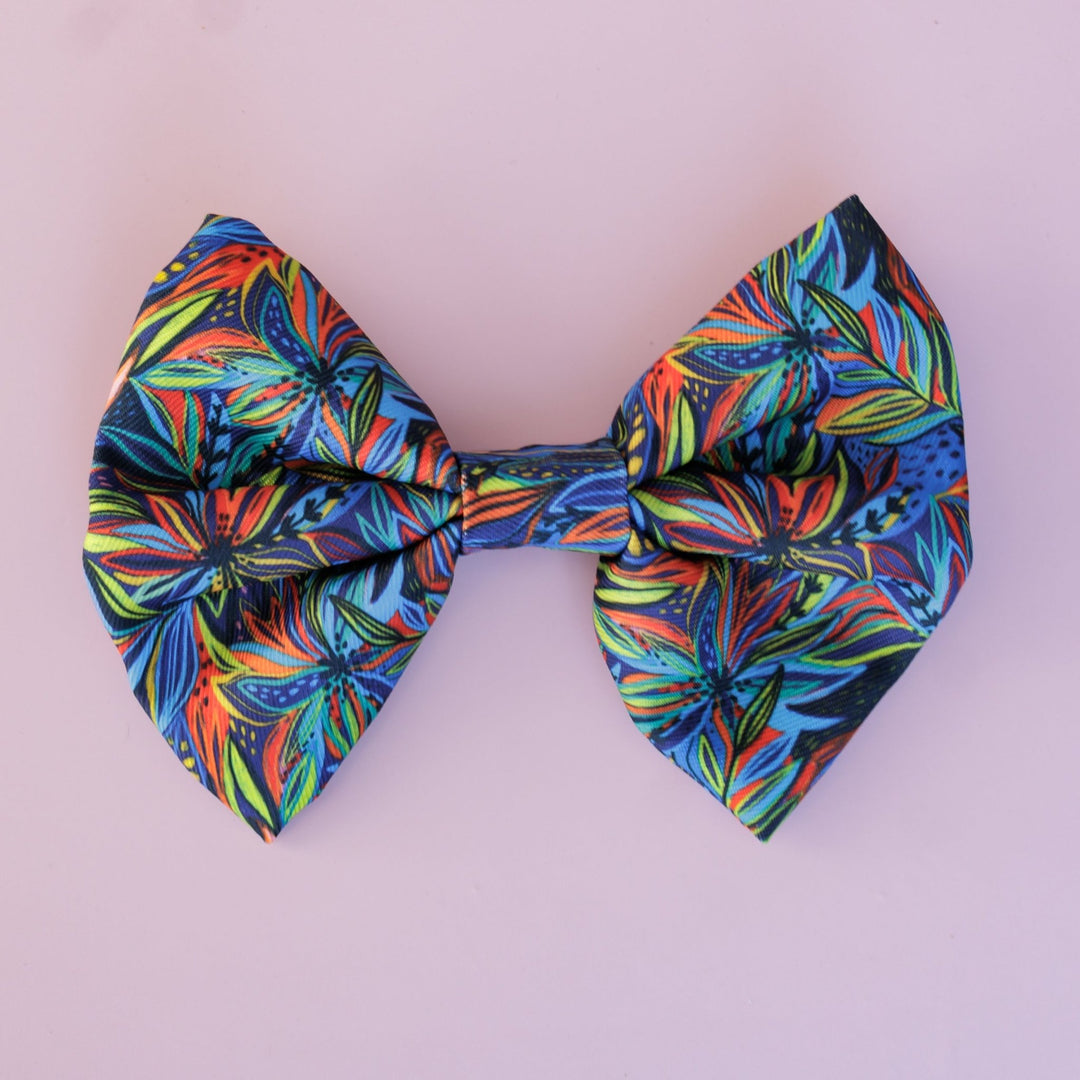 Oasis Bow Tie-Dizzy Dog Collars